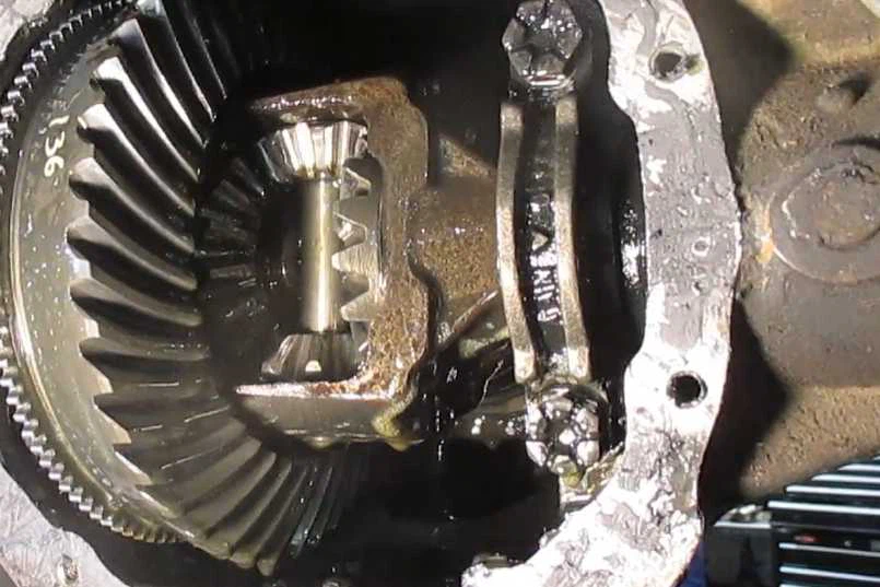 antiwear additive for gear using antiwear additive for gear using